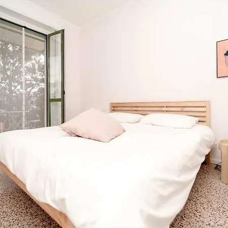 Apartment Trilocale Minimal Sui Navigli